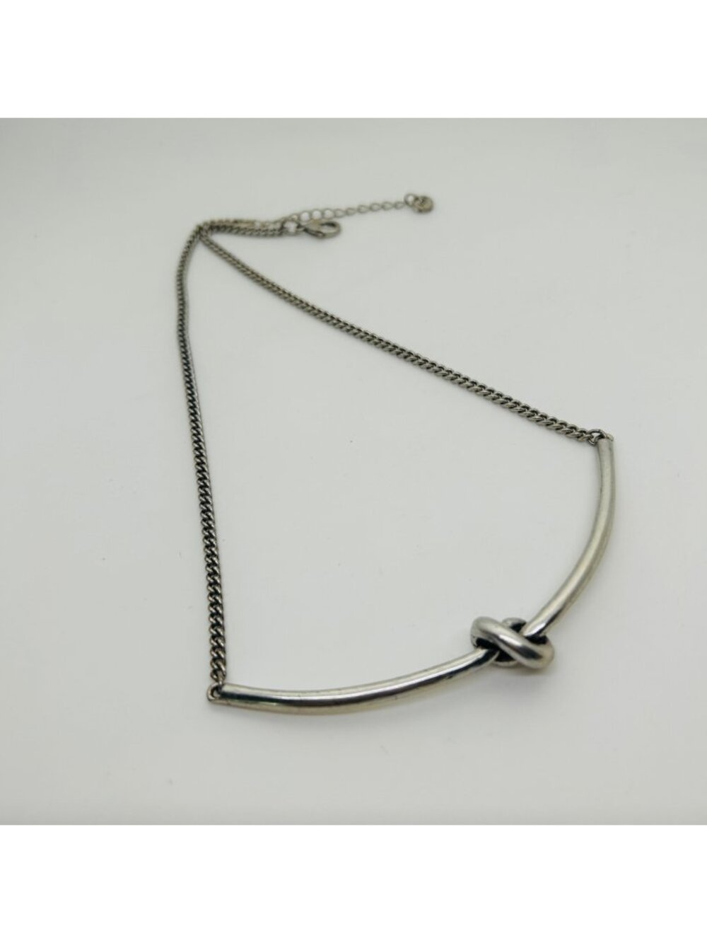 LOFT Knotted Bar Choker Necklace Silver Tone Curb Chain Adjustable Minimalist Vi